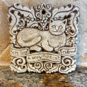 Carruth Studio  Decorative Stone Cat Wall Plaque